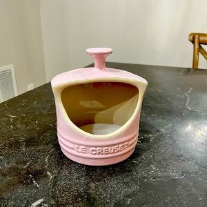 Le Creuset Stoneware Salt Crock, 10 oz., chiffon pink!